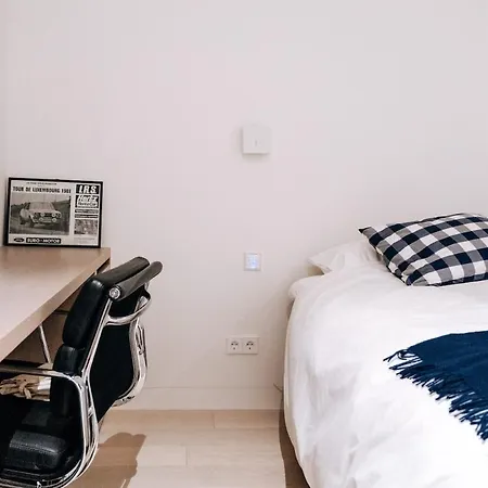 Luxe - Modern & Spacious 2br With Balcony View * Luxembourg By