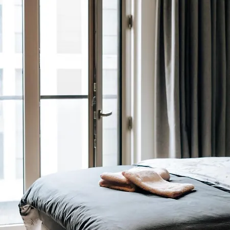 Luxe - Modern & Spacious 2br With Balcony View * Luxembourg By