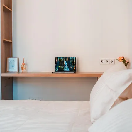 Luxe - Modern & Spacious 2br With Balcony View Apartment Luxembourg