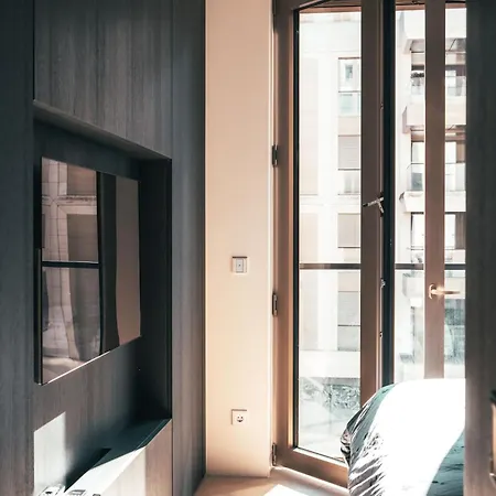 Luxe - Modern & Spacious 2br With Balcony View * Luxembourg By
