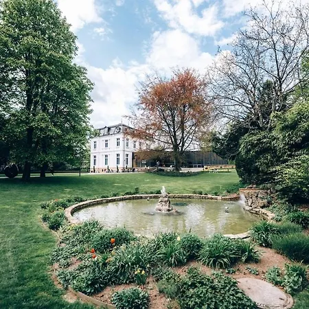 Luxe - Modern & Spacious 2br With Balcony View Appartement