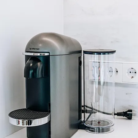 Luxe - Modern & Spacious 2br With Balcony View アパート *