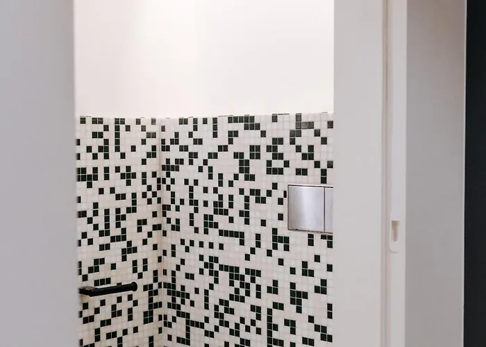 Luxe - Modern & Spacious 2br With Balcony View Apartamento *