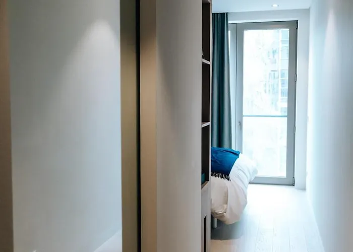 Luxe - Modern & Spacious 2br With Balcony View