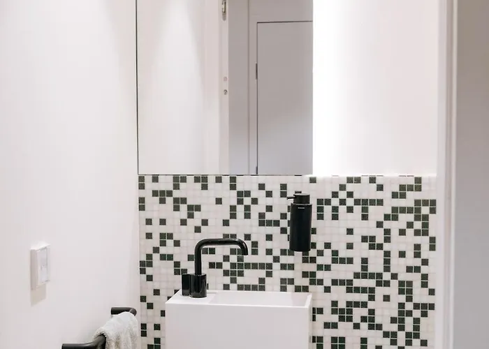 Διαμέρισμα Luxe - Modern & Spacious 2br With Balcony View