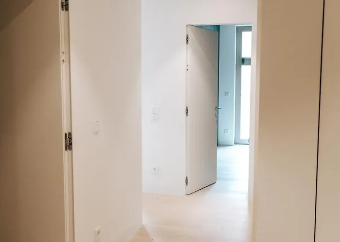 Luxe - Modern & Spacious 2br With Balcony View Luxembourg