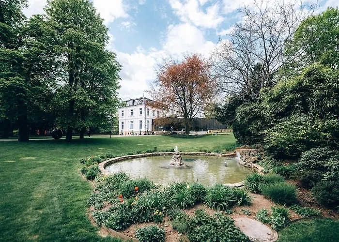 Luxe - Modern & Spacious 2br With Balcony View Appartement