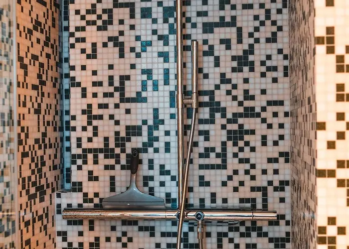 Luxe - Modern & Spacious 2br With Balcony View Appartement